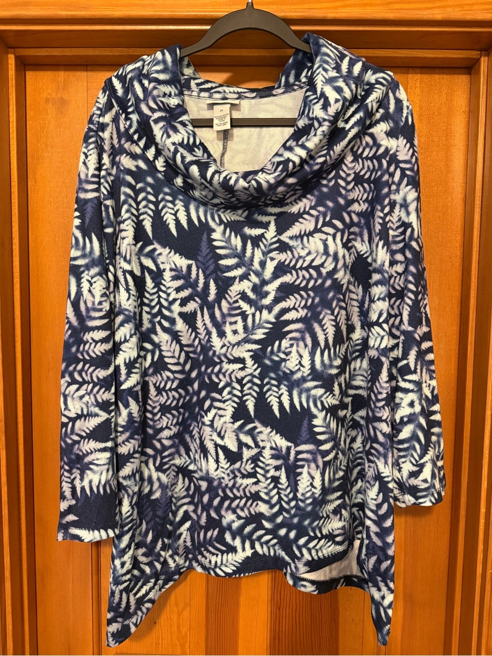 Catherines Navy & White Fern-Print Cowl Neck Sweater Size 2X